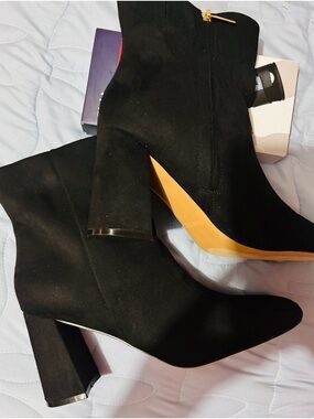 Classic Black Women's Block Heel Ankle Boots